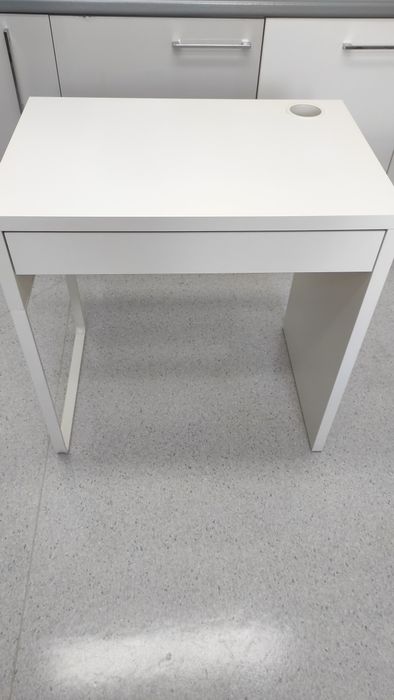 Biurko Micke Ikea