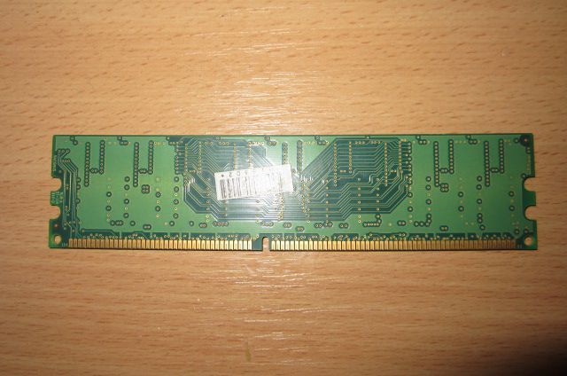 Память Samsung DDR1 256 Mb