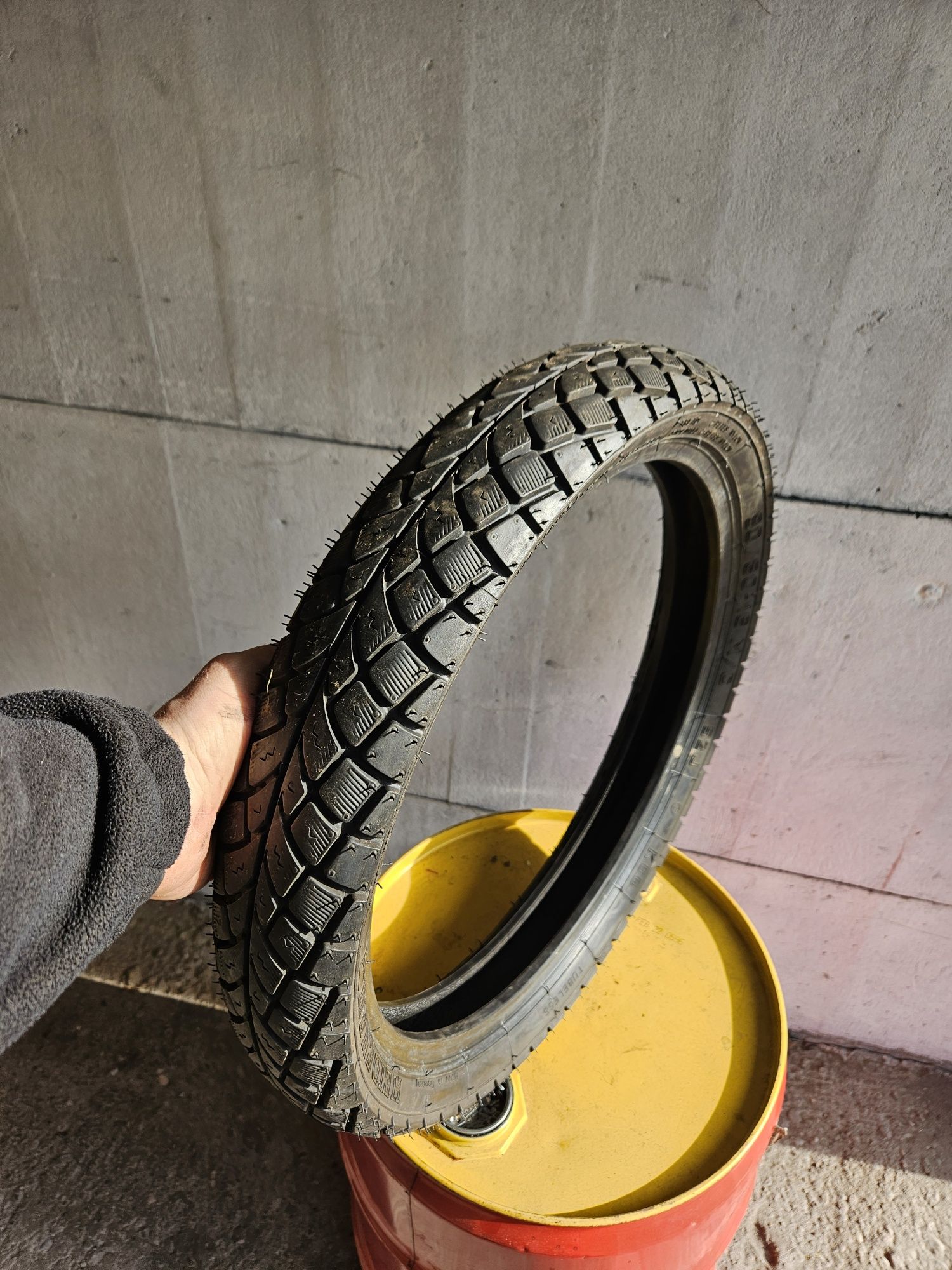 Heidenau 90/80R16 Dot 2022 Nr.0410