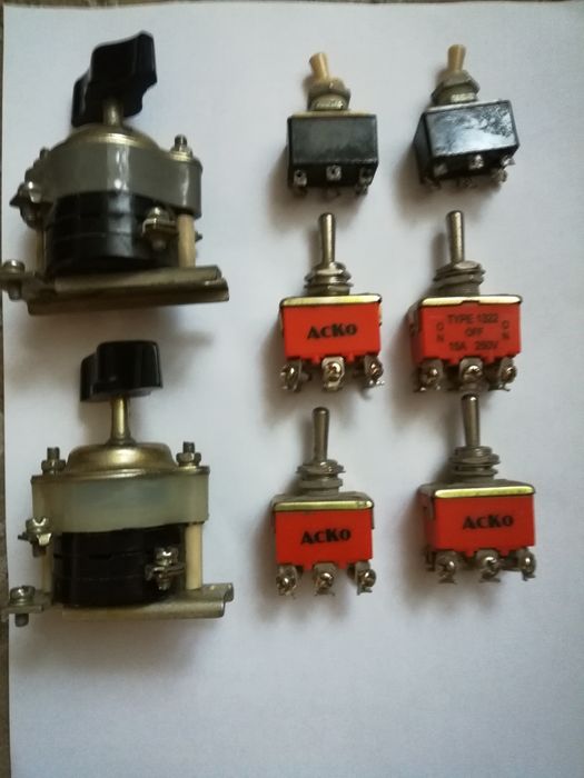 Тумблеры, переключатели.