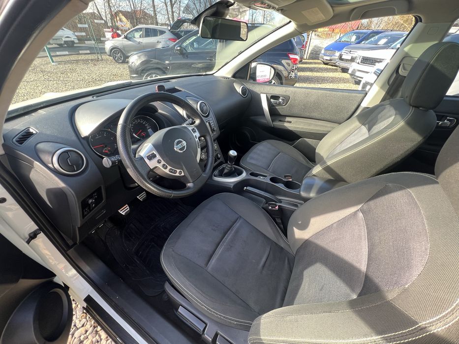 Машина в дуже гарному стані