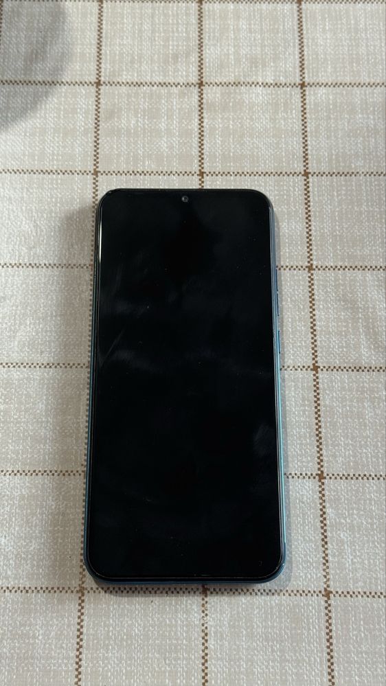 Смартфон Tecno Spark 6 go