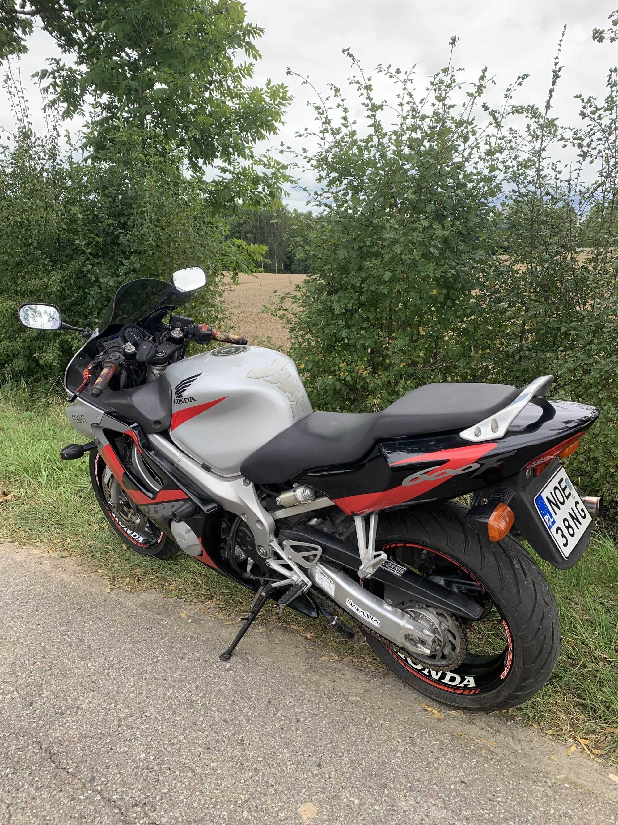 Honda CBR F4I 600