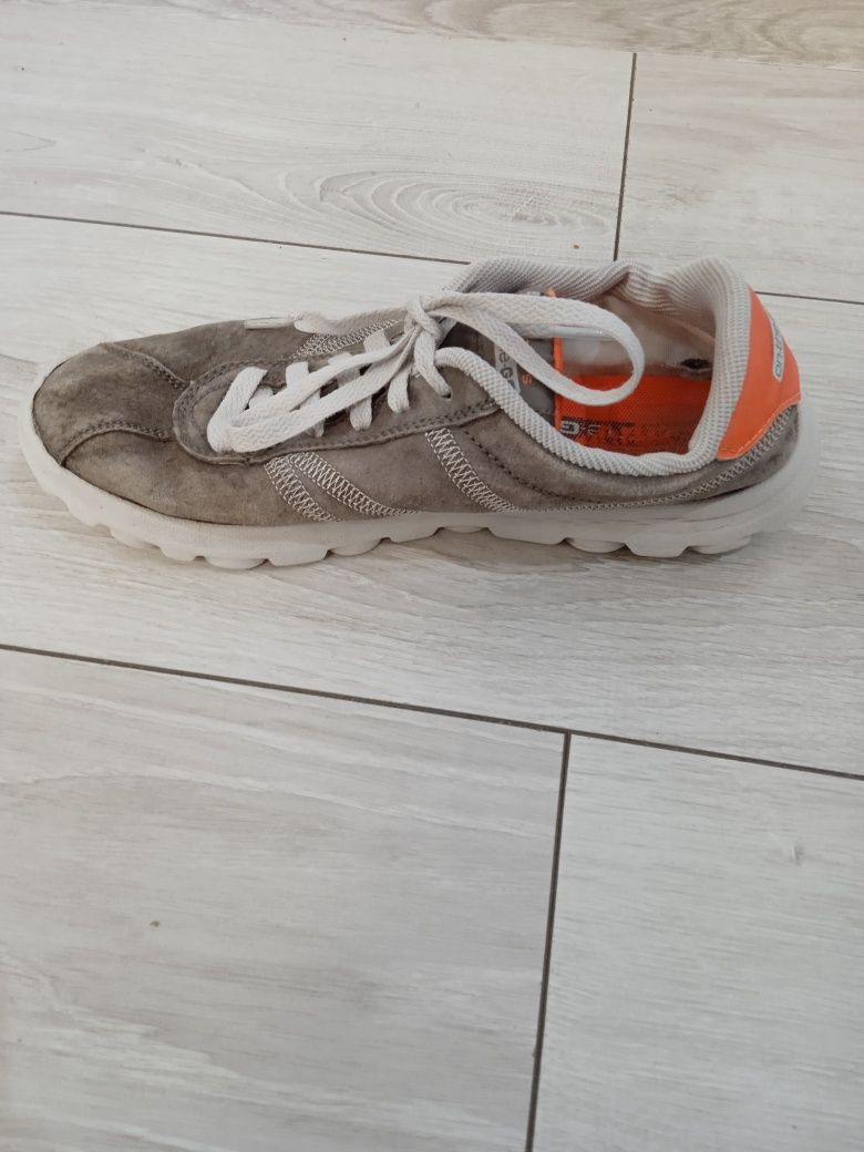 Buty skechers damskie/dziewczęce