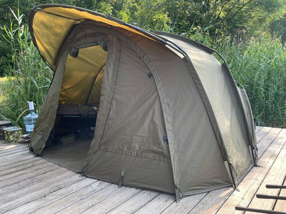 Chub Cyfish 2 Man Bivvy namiot karpiowy z narzutą