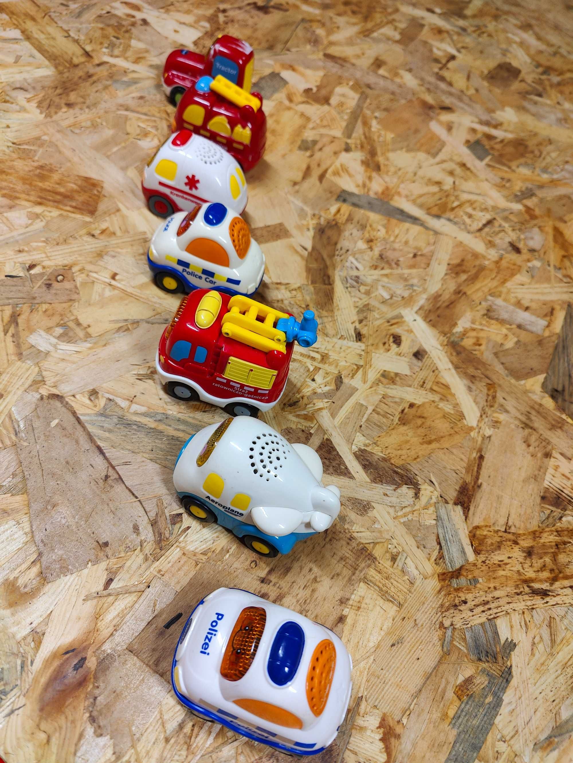 Autka Tut tut vtech 7 sztuk