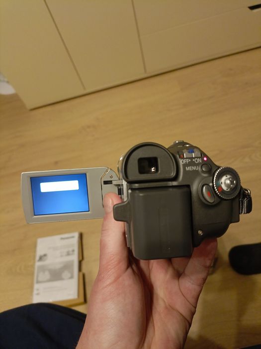 Видеокамера Panasonic NV-GS60