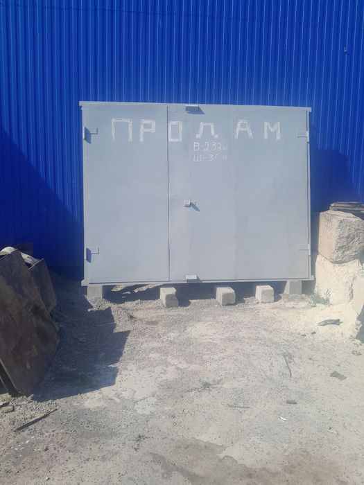 Ворота гаражные ,железные