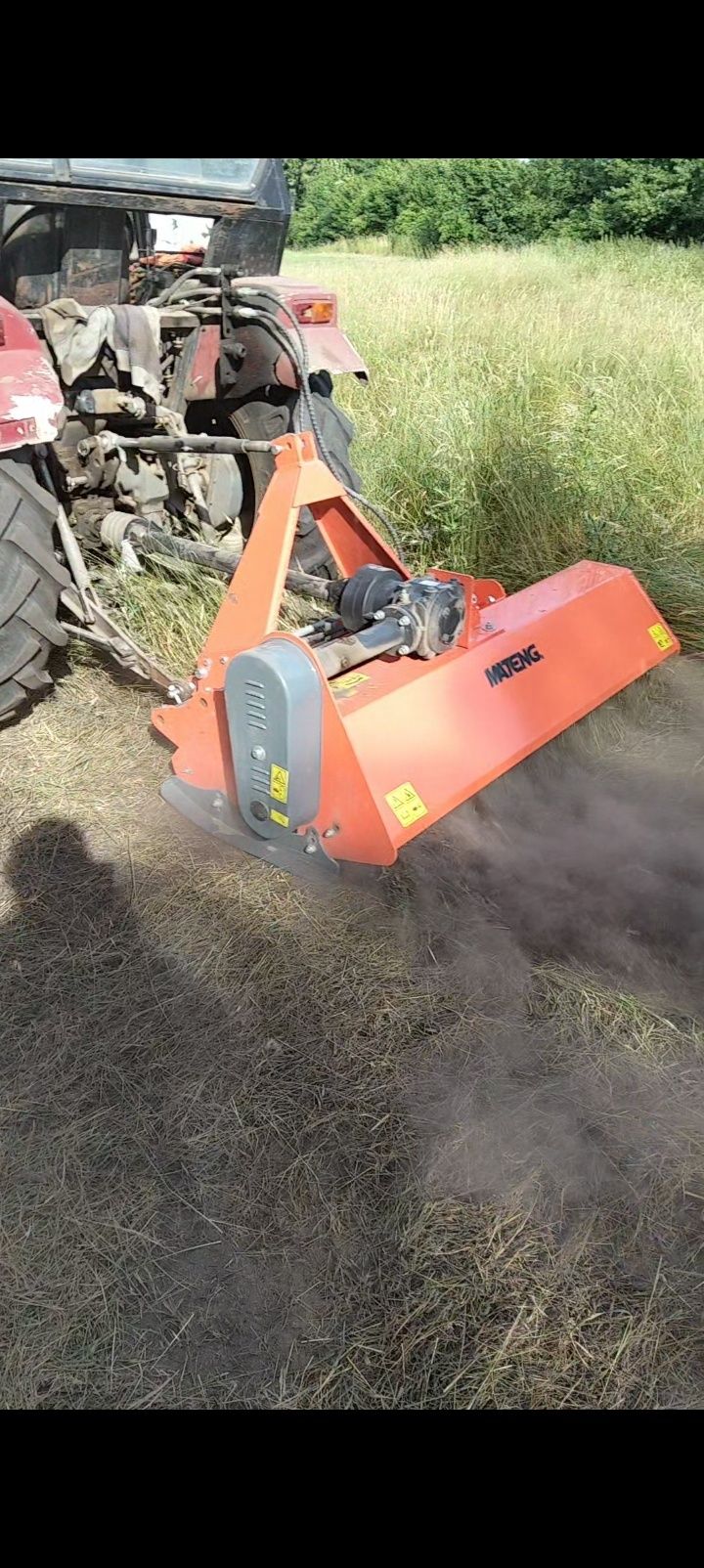 Koszenie działek Mulczowanie nieużytków  łąk zakrzaczenia ziemia torfo