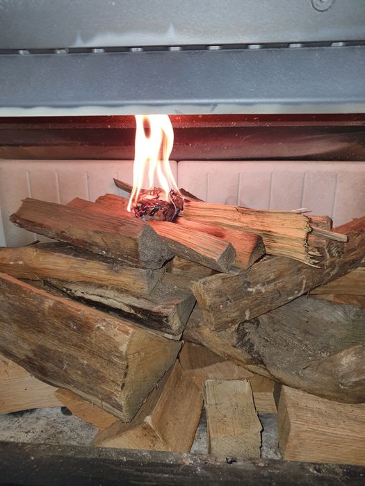 Drewno  sezonowane kominkowe opałowe z dowozem