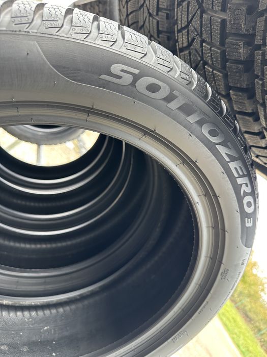 Шини б/у 235/50 R19 Pirelli 4шт