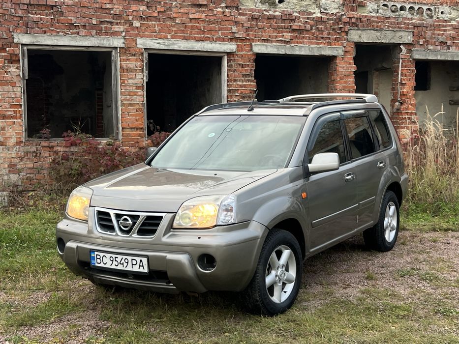 Nissan Xtrail 2.2дизель 4х4