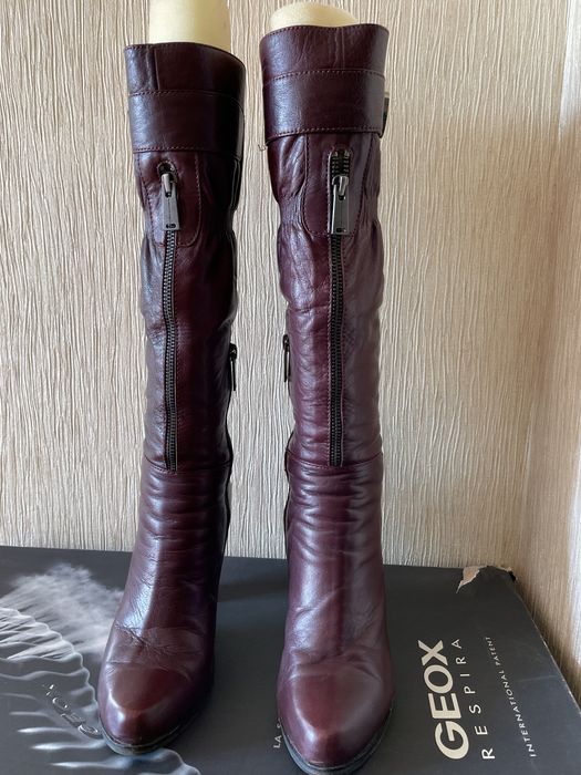 Продам зимние сапоги Fellini