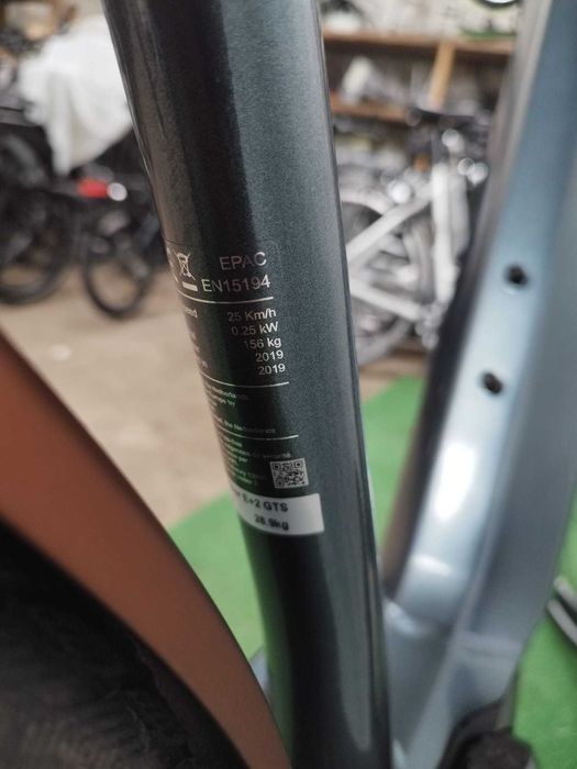 Rower elektryczny Giant DailyTour e+ Gts 56cm hydraulika męski