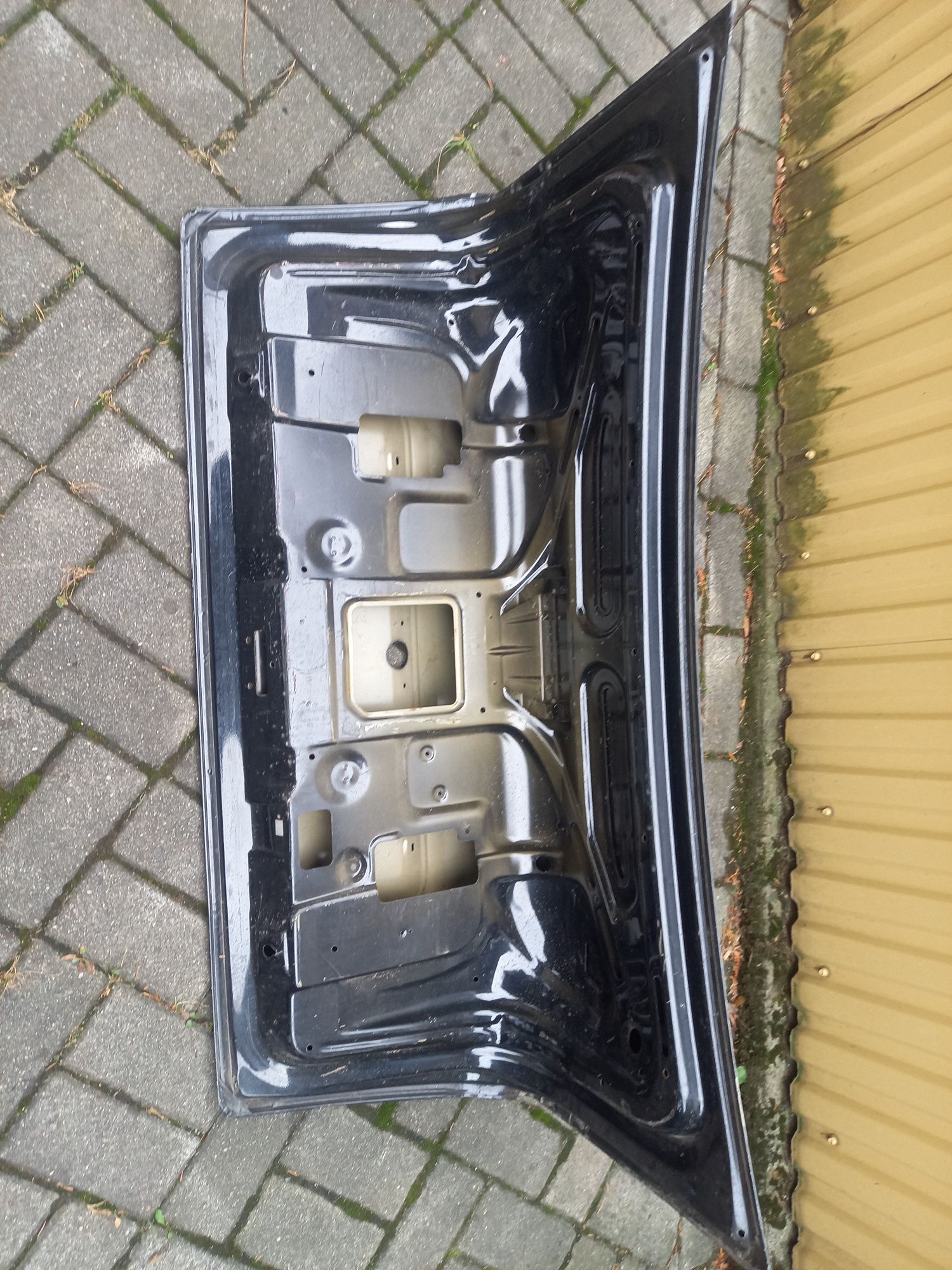 Pokrywa bagaznika Opel Astra G Bertone - Klapa tylna Czarna