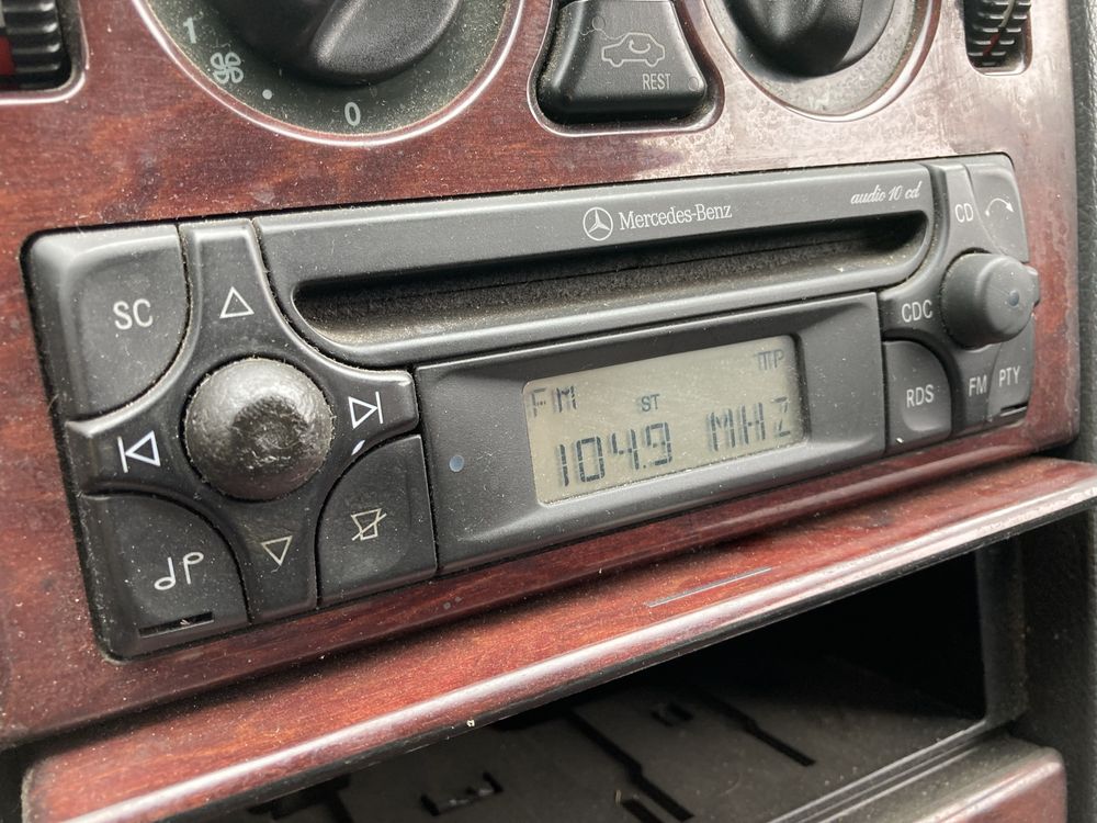 Radio mercedes benz audio 10 cd  becker