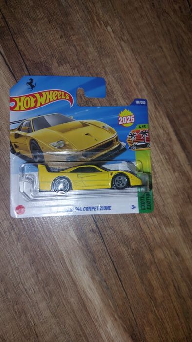 Auto Hot wheels Ferrari F40 Competizione
