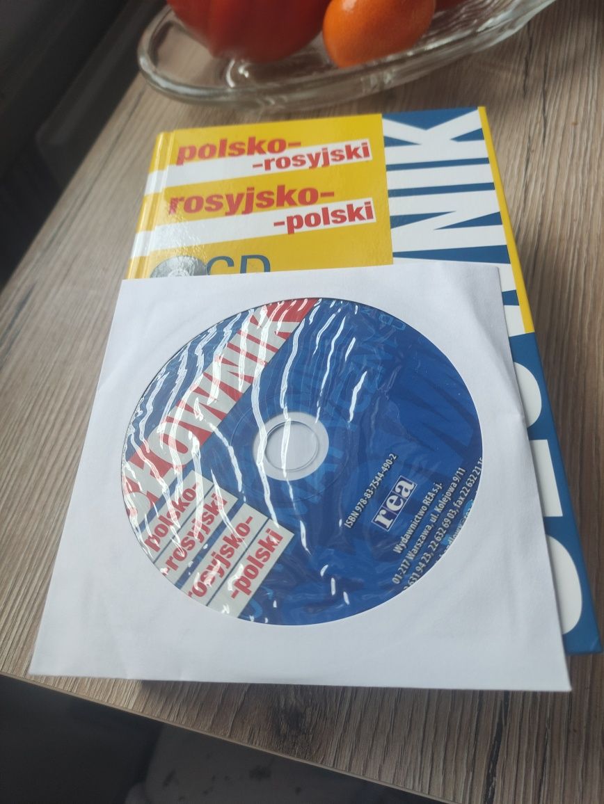 Super Słownik polsko- rosyjski rosyjsko-polski z płytą CD