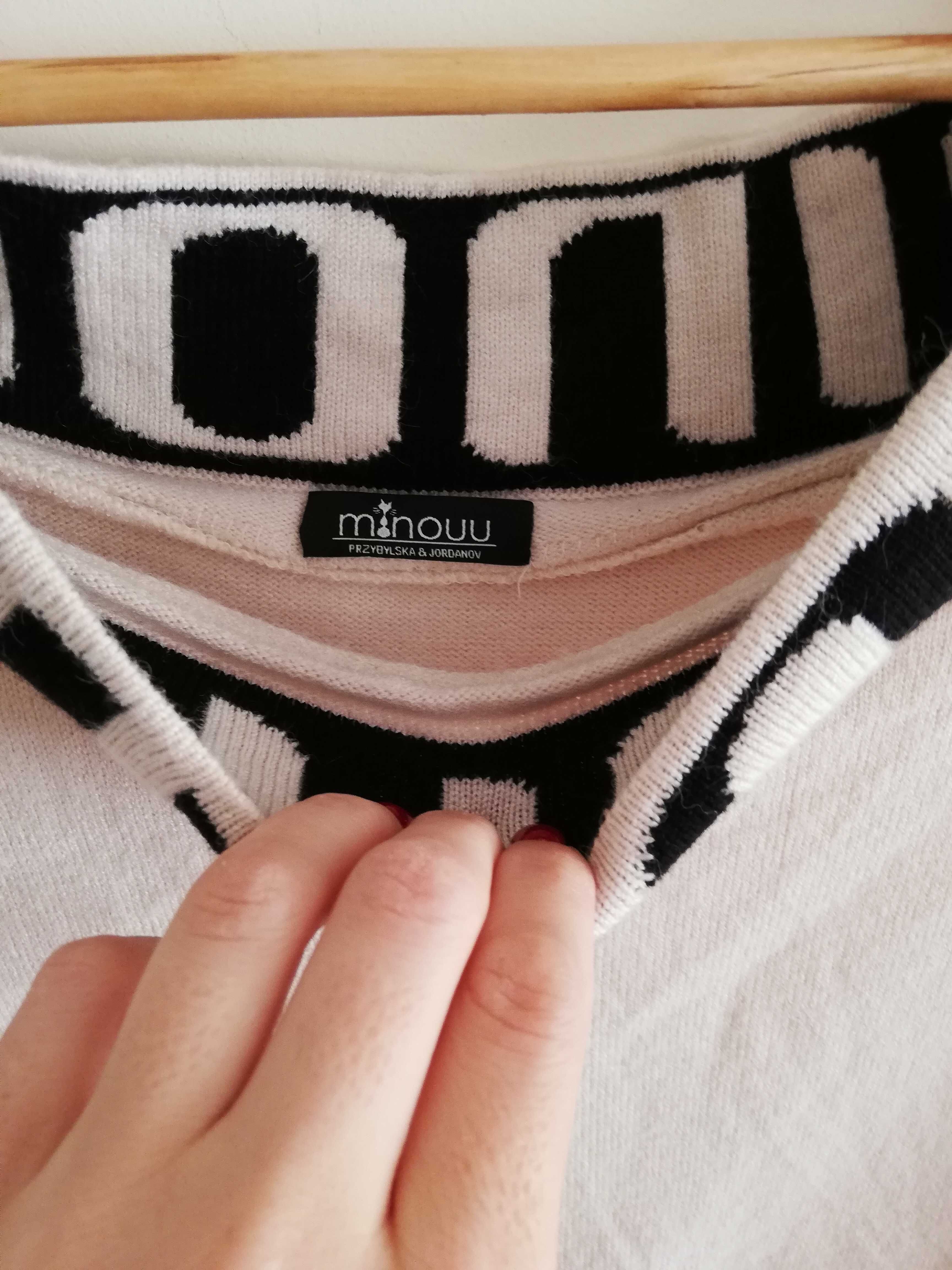 sweter minouu przybylska&jordanov oversize M L 38 40