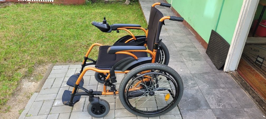 Wózek inwalidzki elektryczny