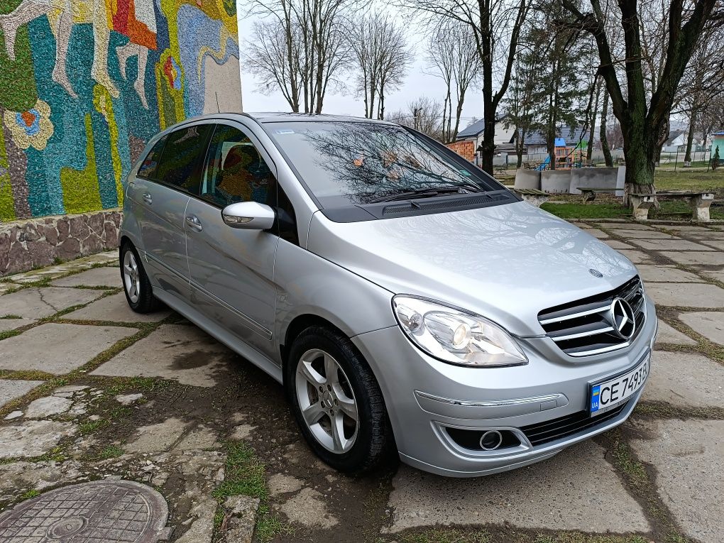 Продам Мерседес B180 2.0cdi