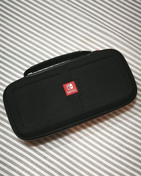 Nintendo Switch Oled + Bolsa