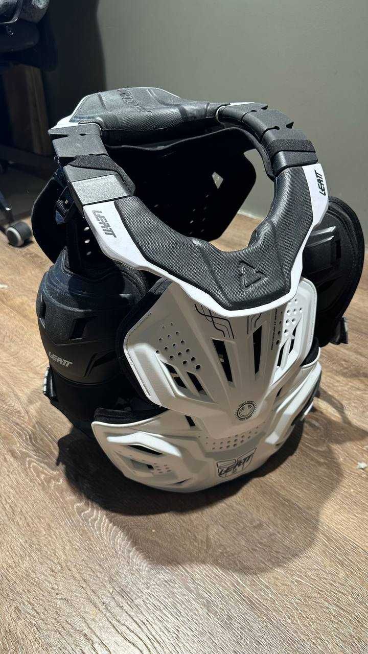 Моточерепаха Leatt Fusion 3.0