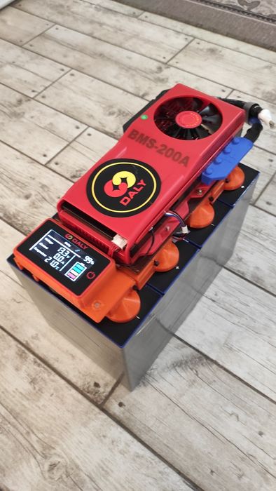 Захисні ковпачки "Essential battery" для Lifepo4.