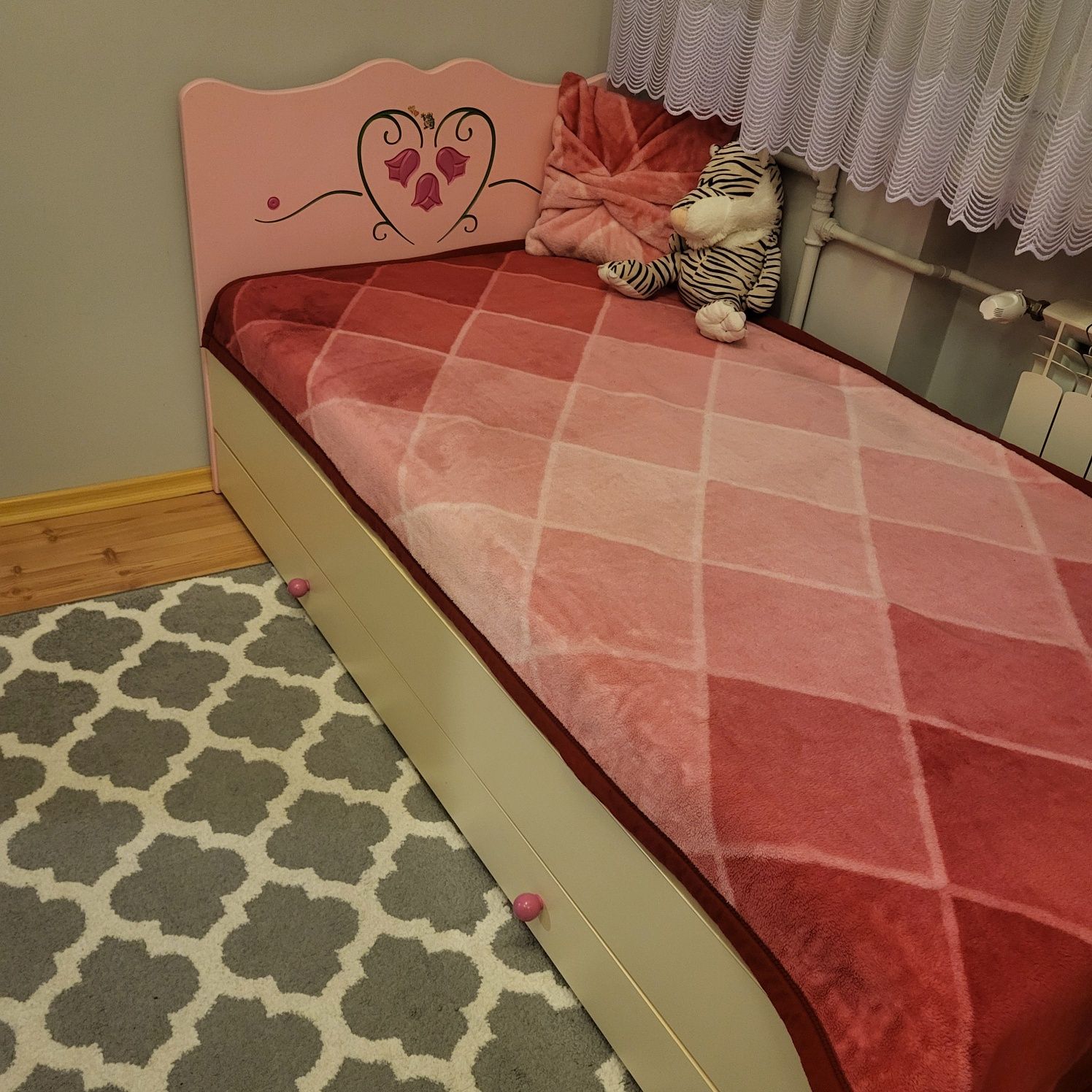 Łóżko dziecięce 90 cm