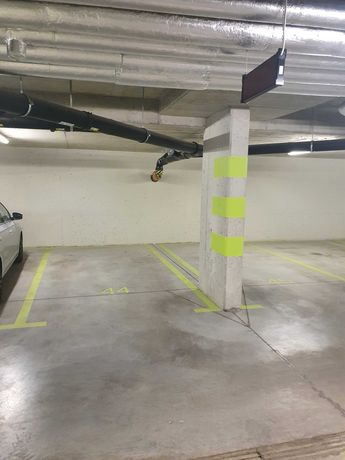 Miejsce parkingowe na sprzedaż