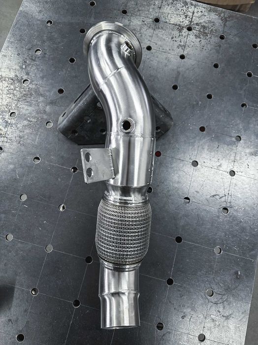 Downpipe BMW B58 bez OPF 140i / 240i / 340i / 540i / 740i