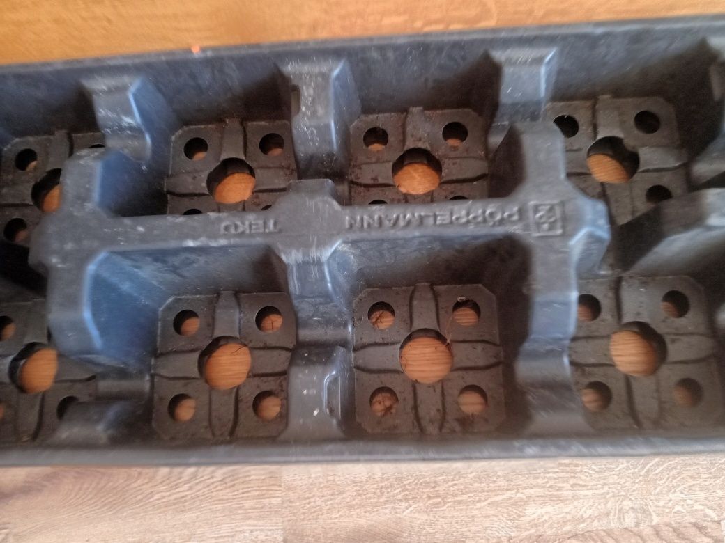 Paleta plastikowa do rozsad