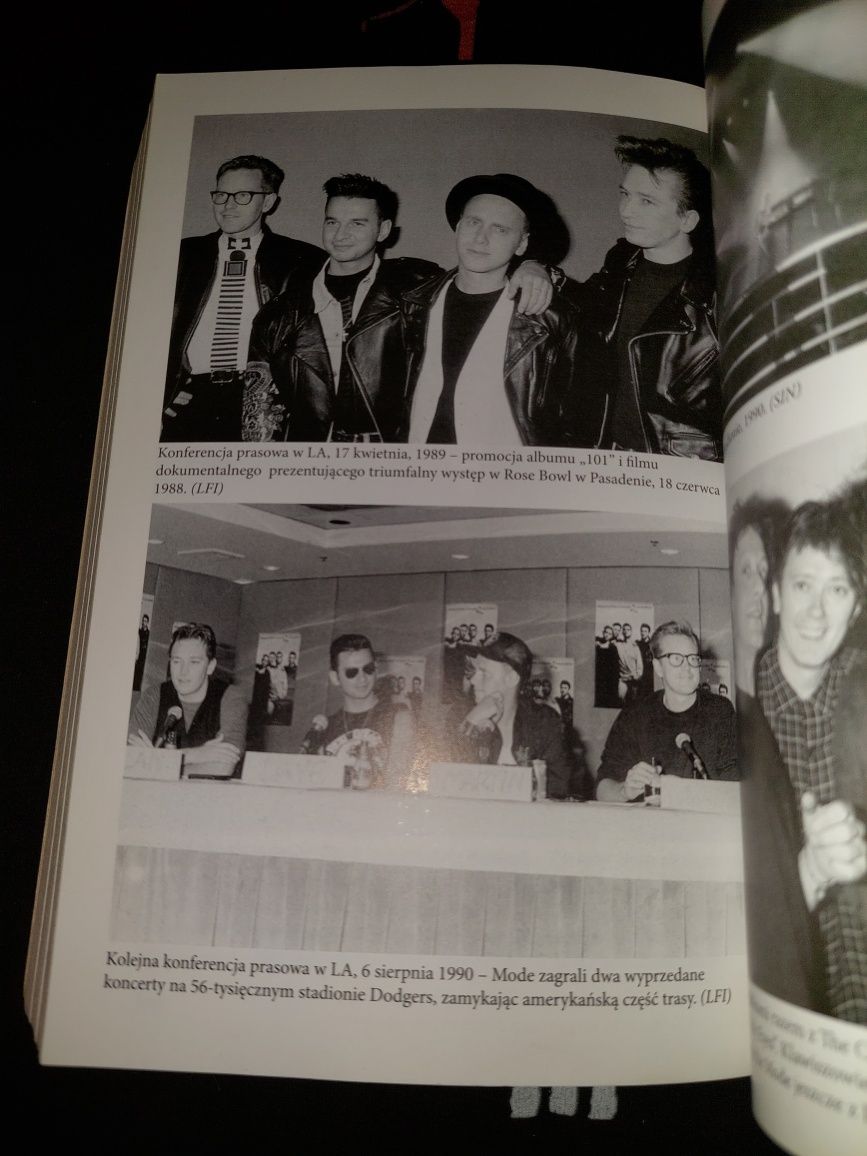 Obnażeni Prawdziwa historia Depeche Mode Johnathan Miller 2005
