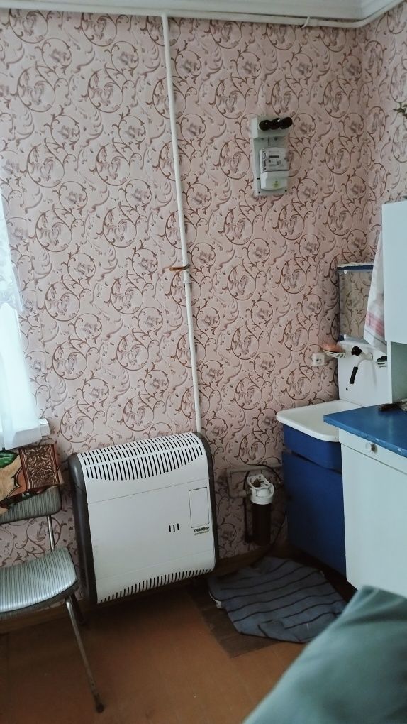 Продам 1/2 будинку с Савин (60 км від Києва)