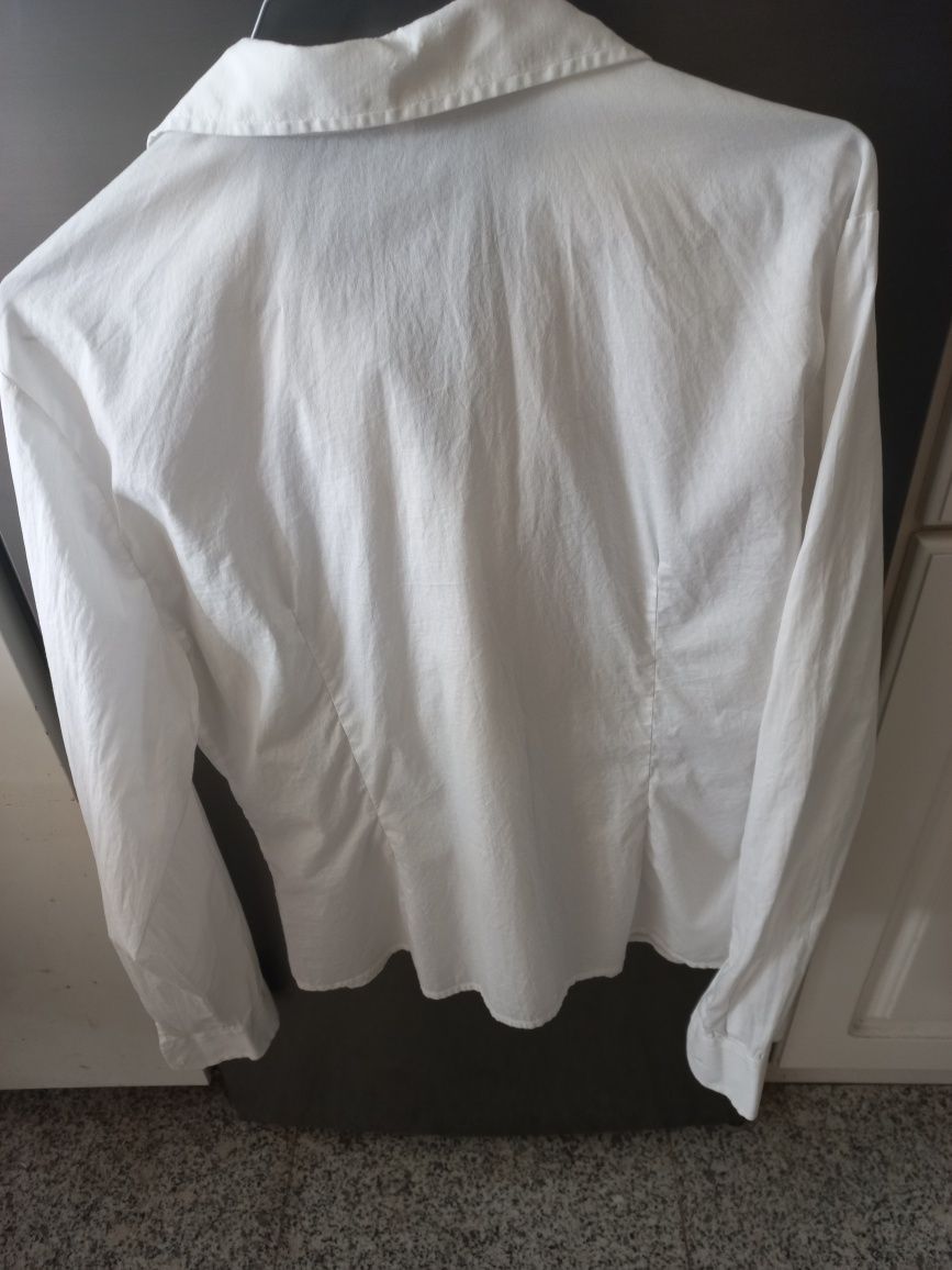 Blusa com folhos para senhora