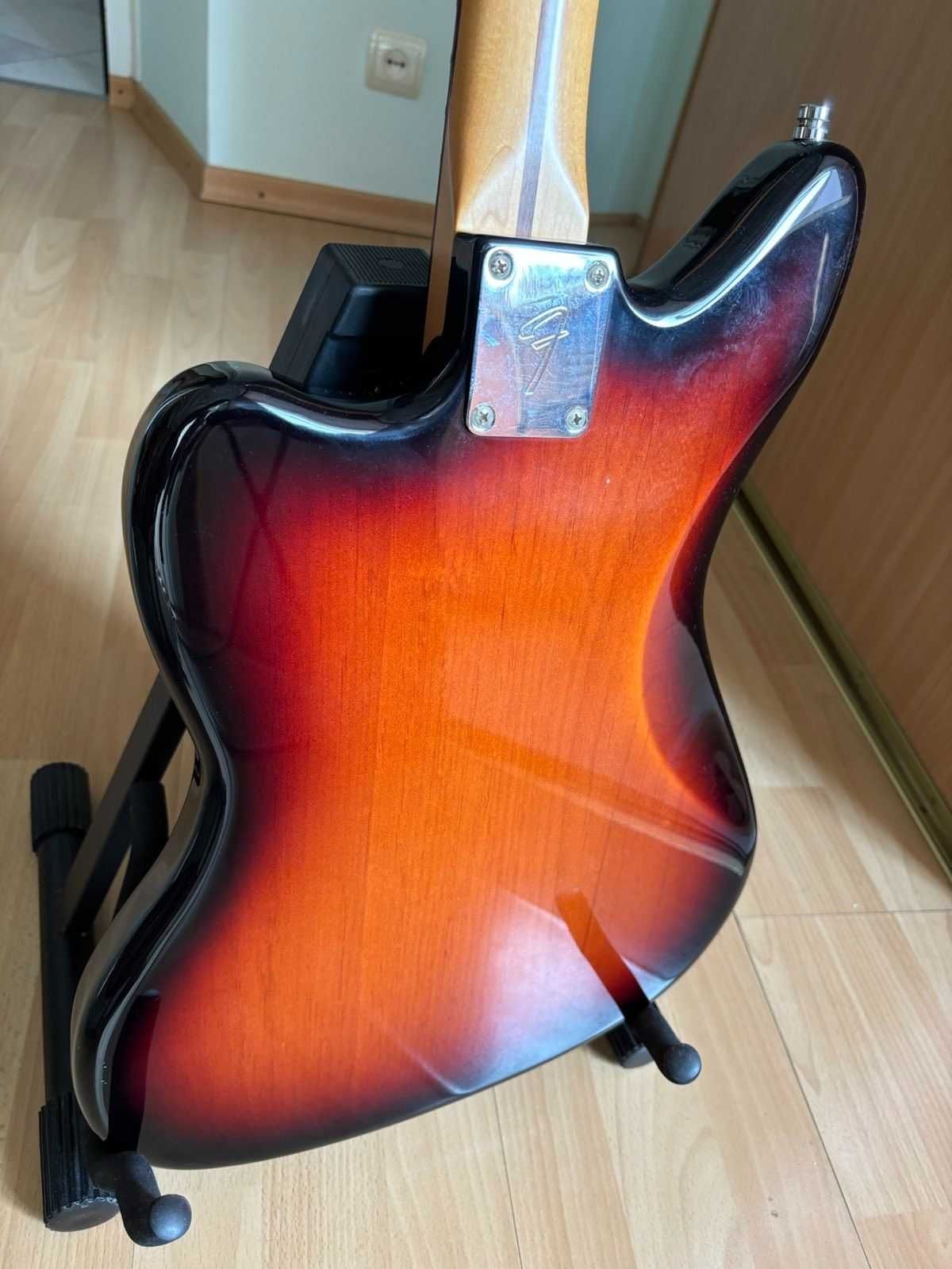 Електрогітара Fender Player Jaguar Sunburst mex)