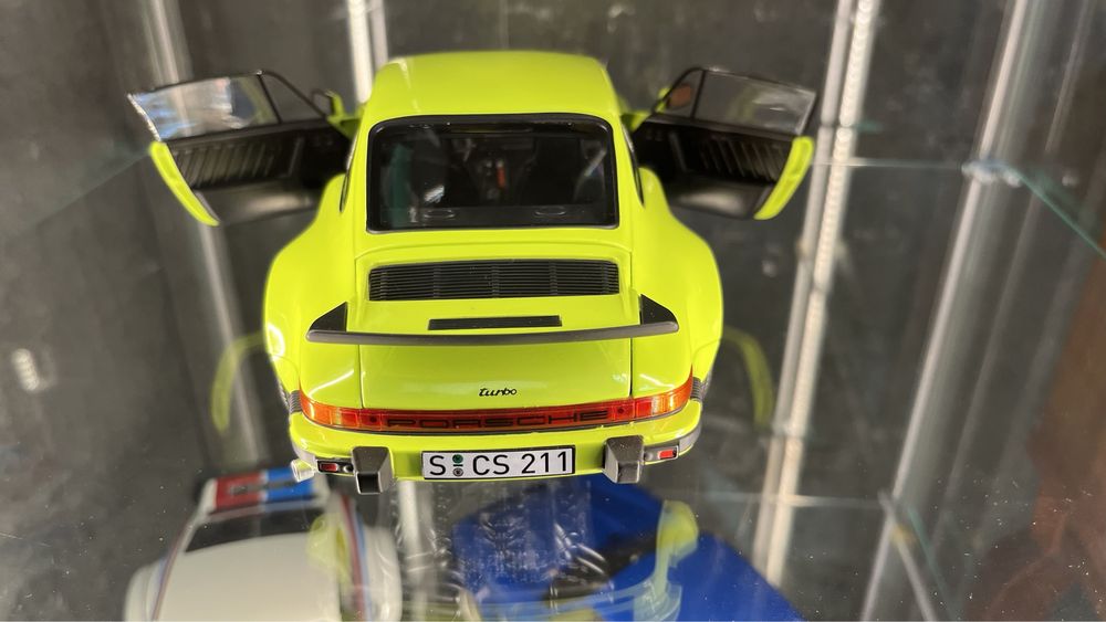 Porsche 911, 930 Turbo 3.0 - Norev 1/18
