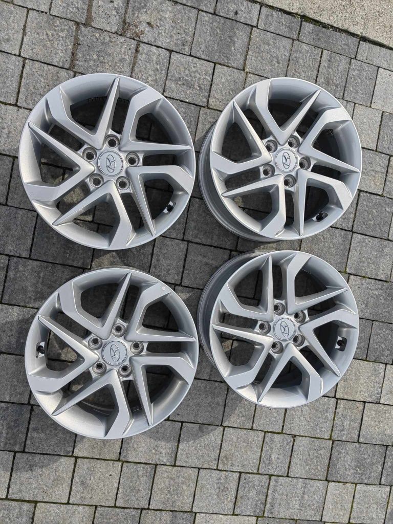 Oryginalne felgi Hyundai 5x114,3 R16 + czujniki TPMS