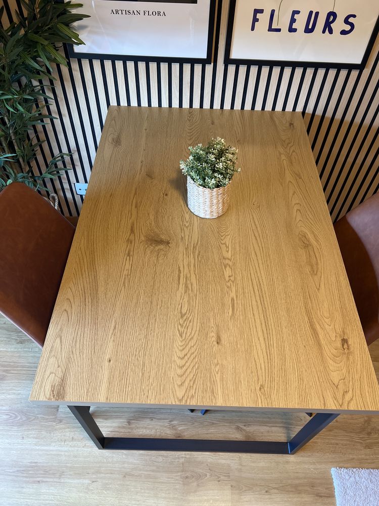 Conjunto Mesa + 2 Cadeiras
