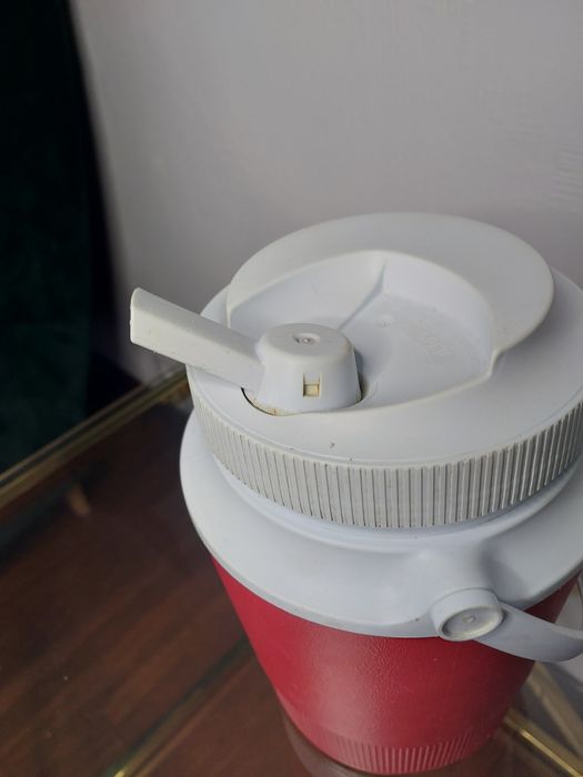 Kultowy kolekcjonerski termos bidon Rubbermaid Gott Corporation 1502