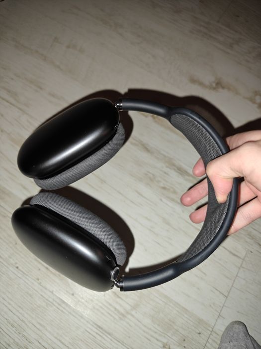 Продам Airpods Max 1