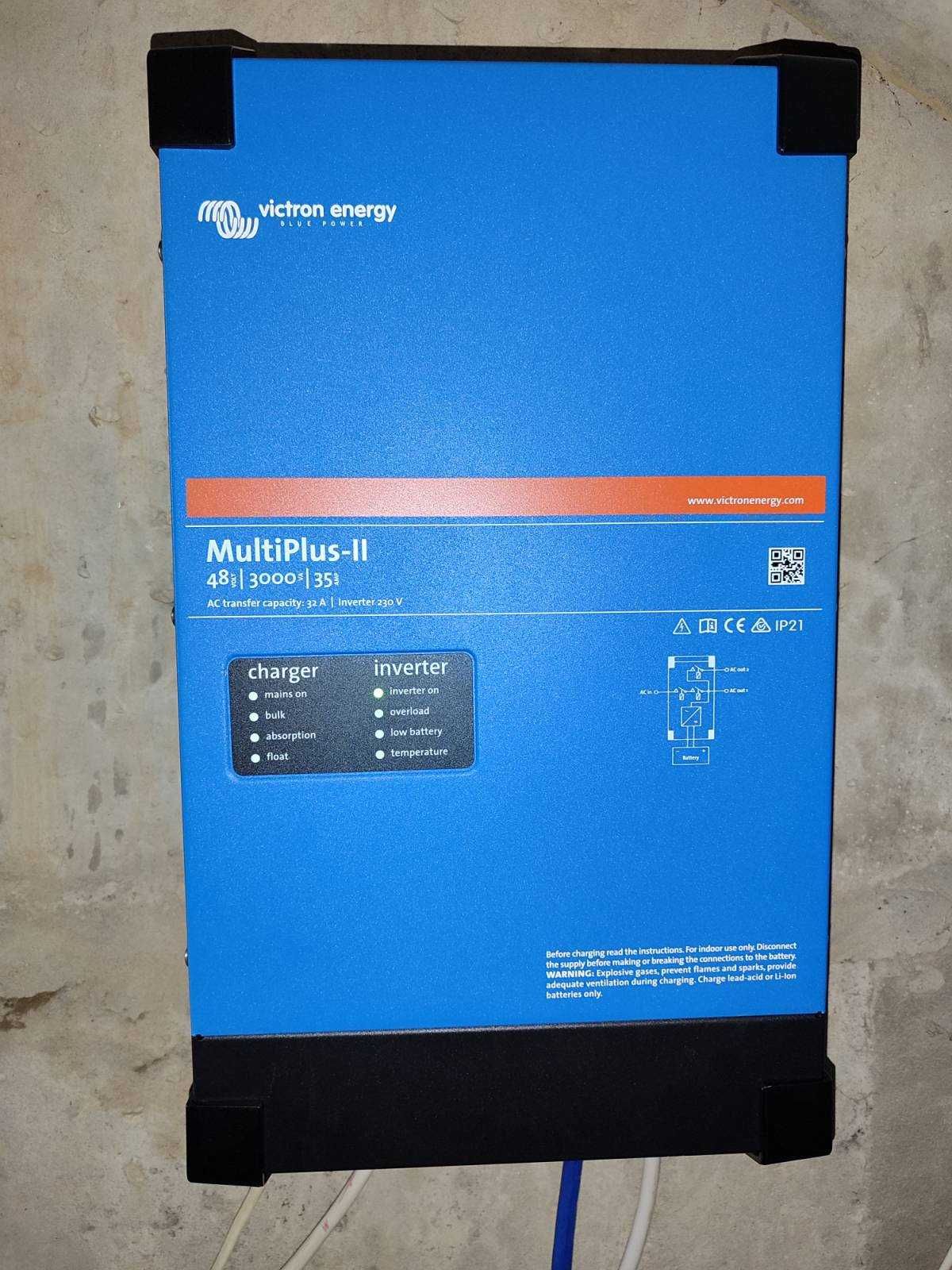 Зарядна станція Інвертор гібридний Victron Energy Multiplus-II  3 кВт