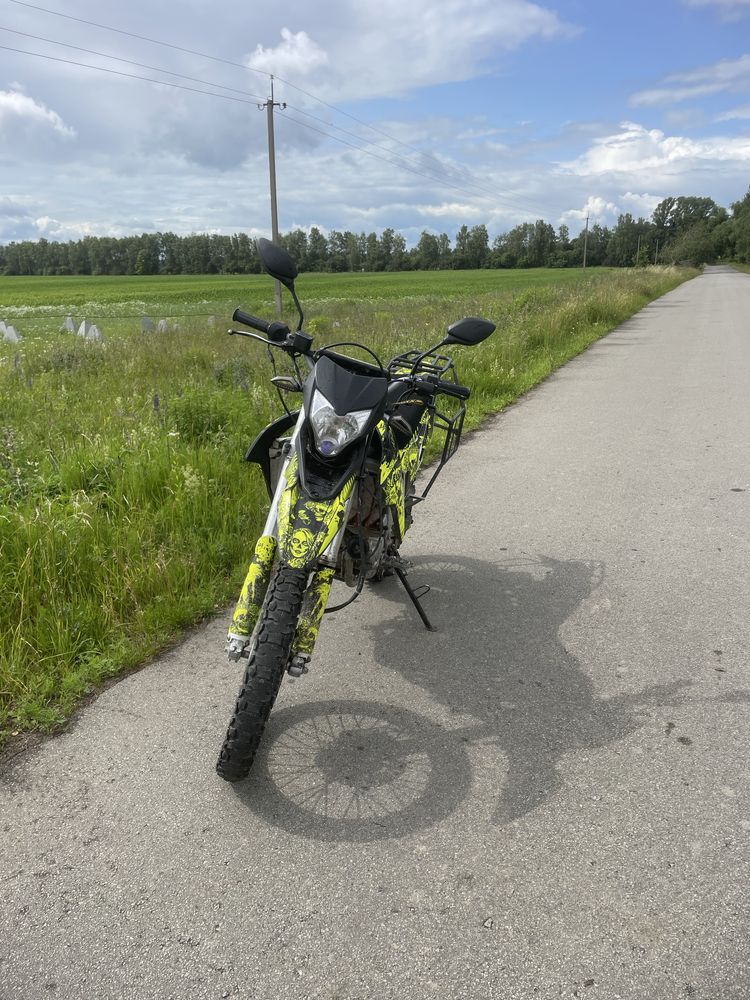 Продам Loncin 300