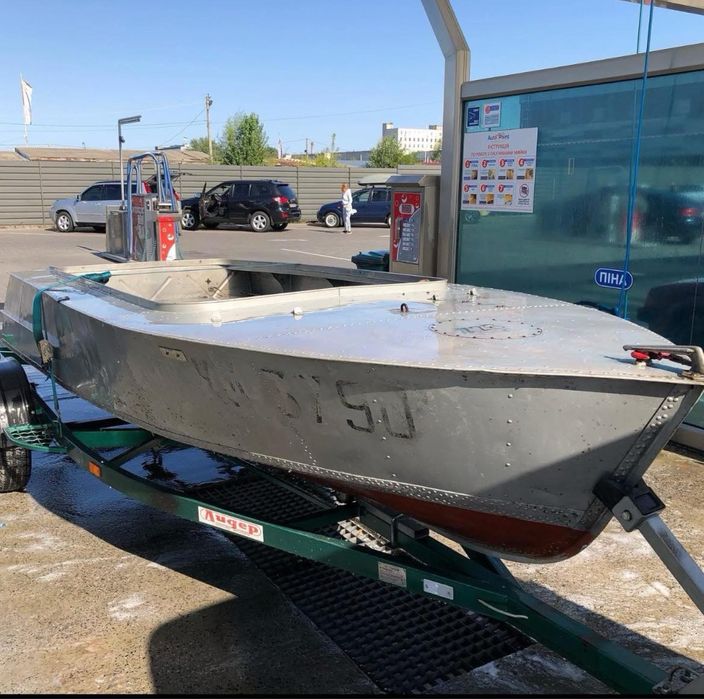 Лодка МКМ (без мотору і лафета) з документами без обвісу