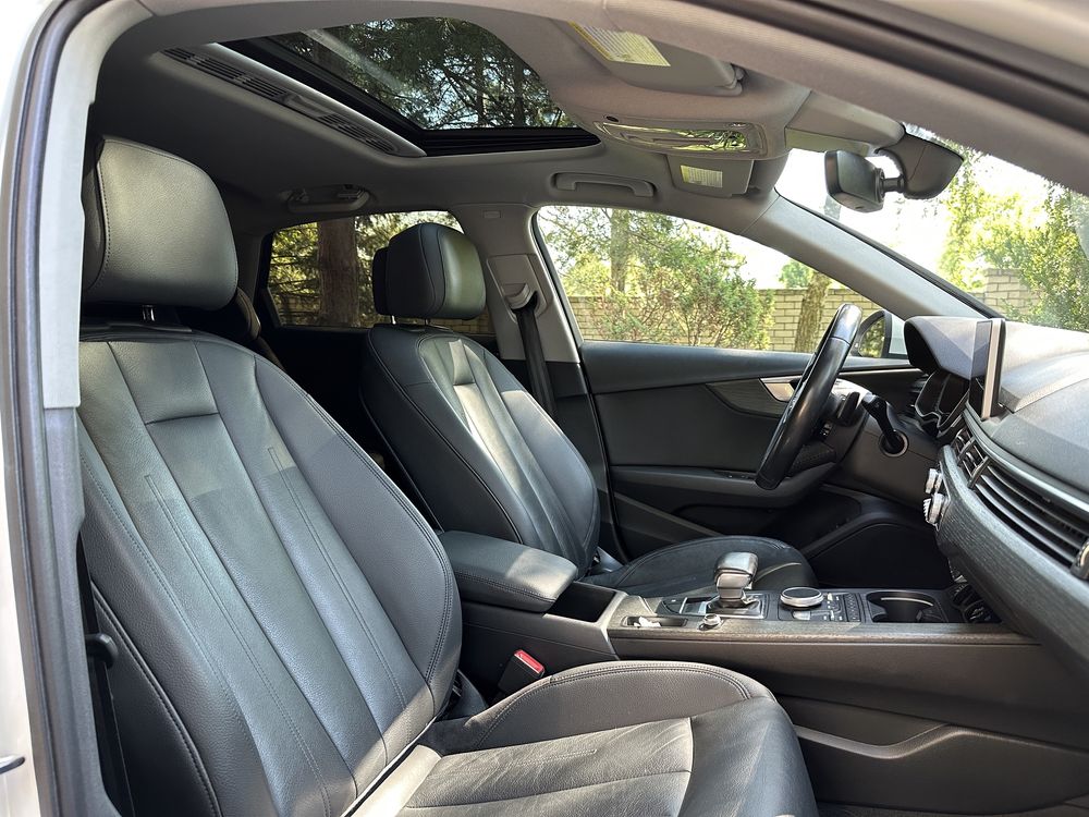 Audi A4 2016 Cockpit