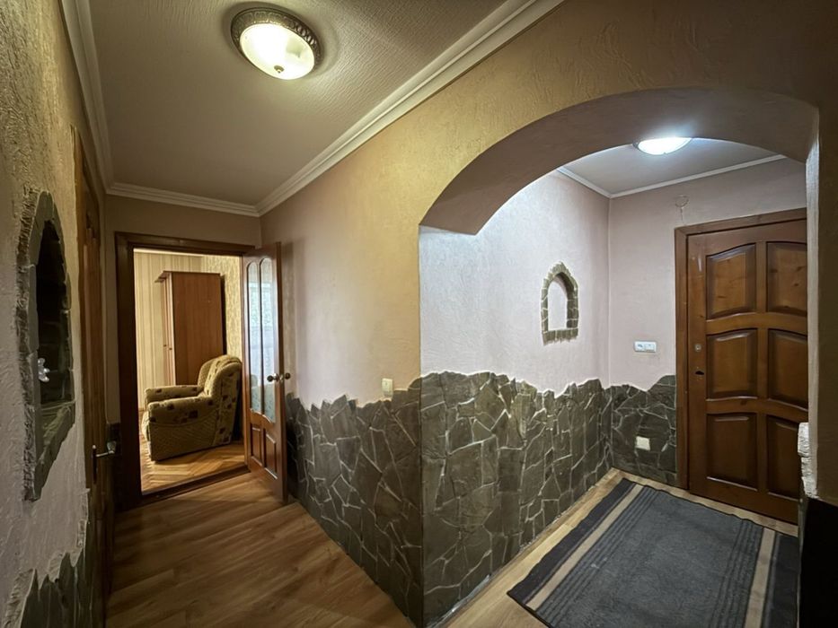 Квартира площе 51,2 м2, в центральній частині