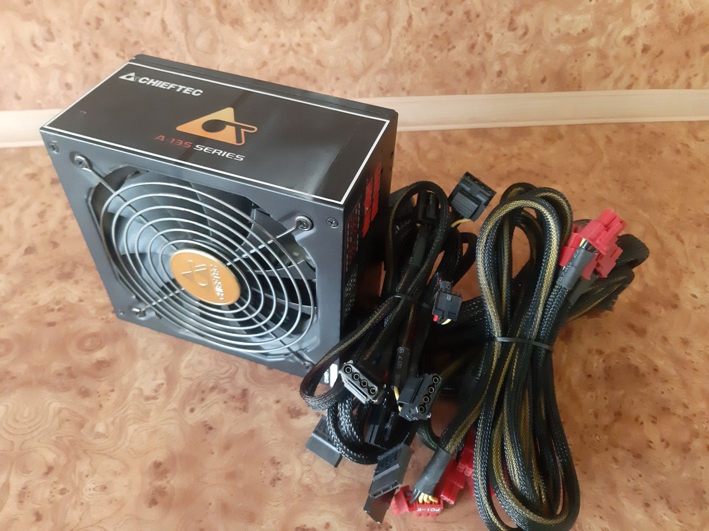 Блоки Питания Chieftec GDP-750C 750w