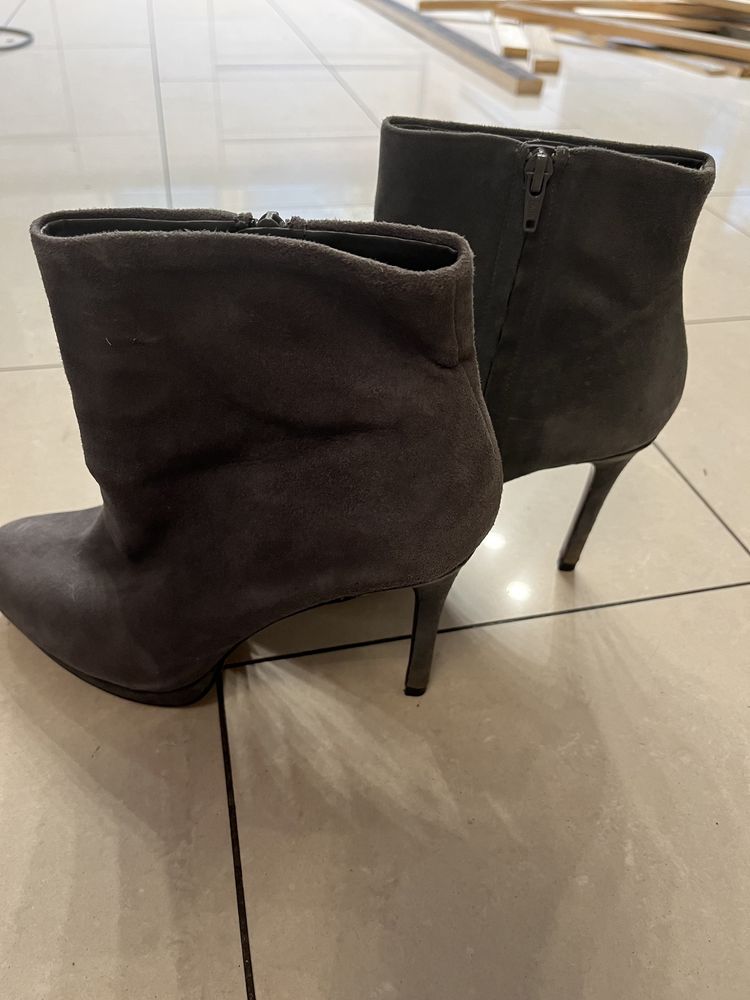 Buty damskie, skorzane Zara