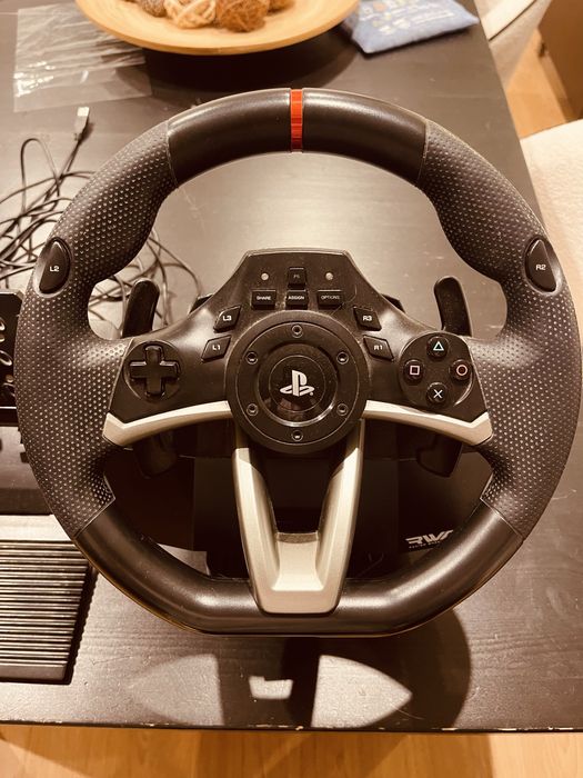 Volante e Pedais / Gran Turismo Sport PS4