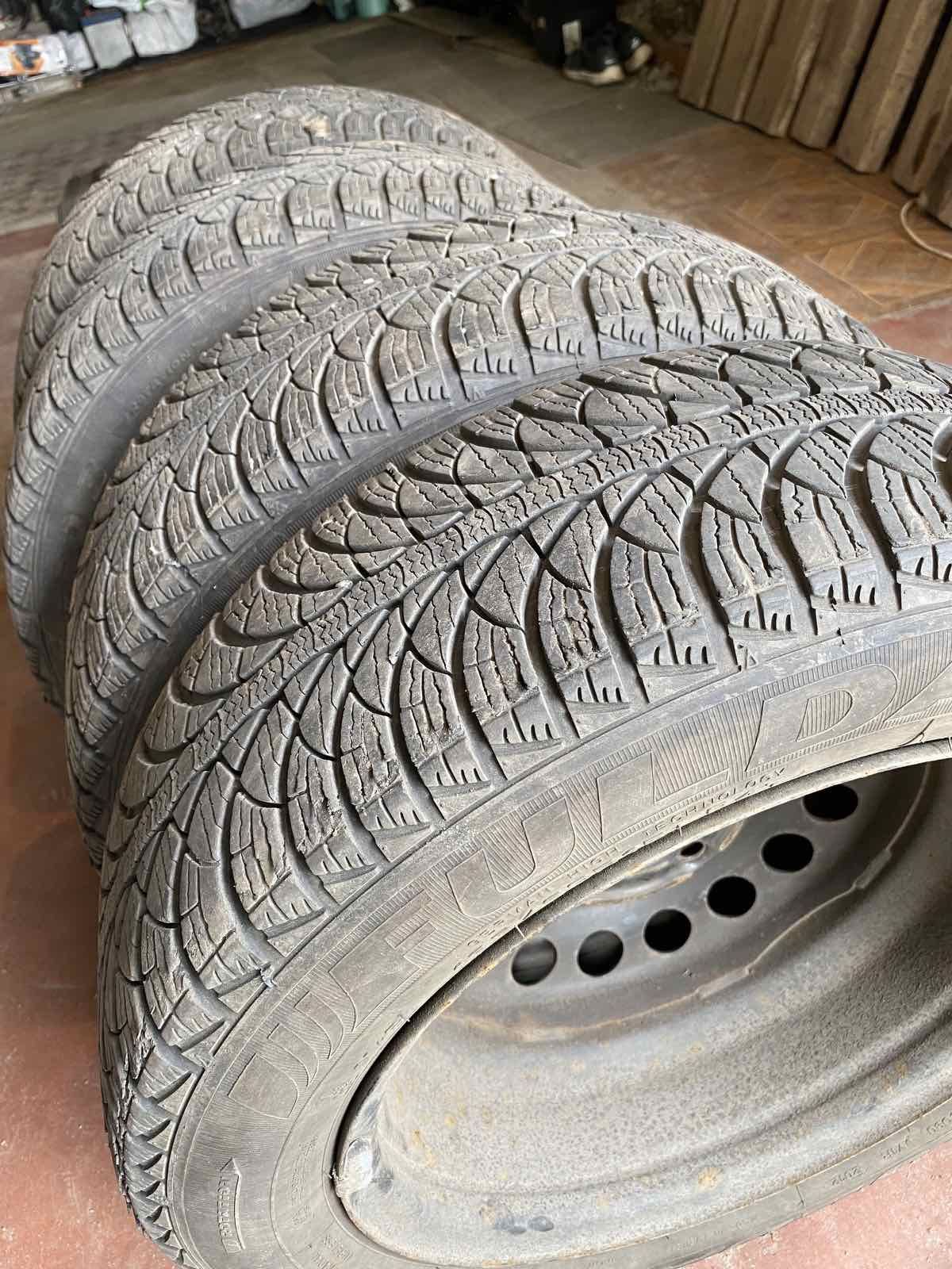 Зимова резина з дисками 185/60 R15